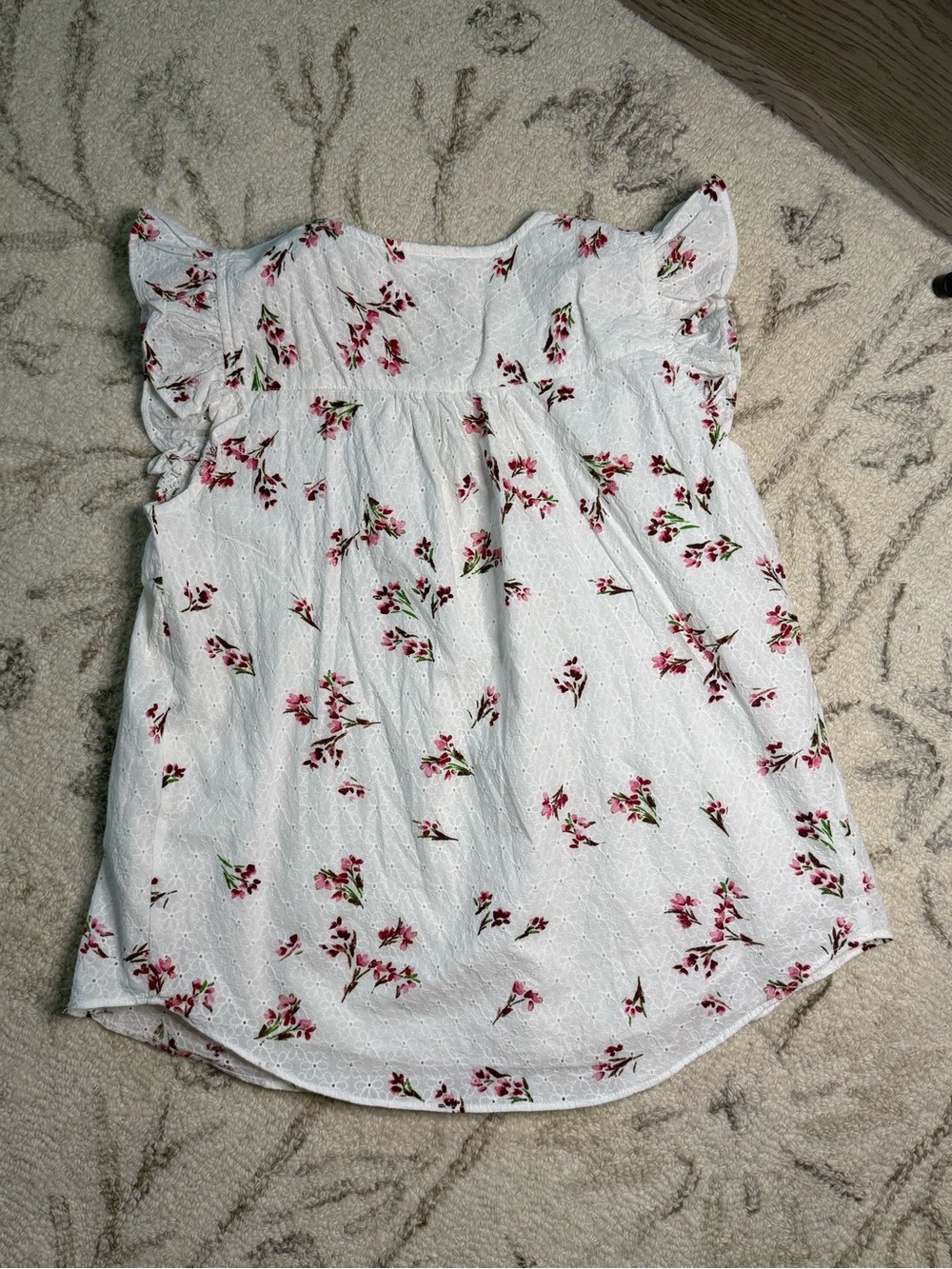 CeCe White Floral Eyelet Flutter Sleeve Blouse XS | Lined Cottagecore - Picture 6 of 6